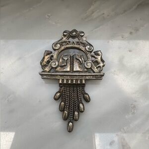 Vintage Jewish Silvertone pin/brooch!